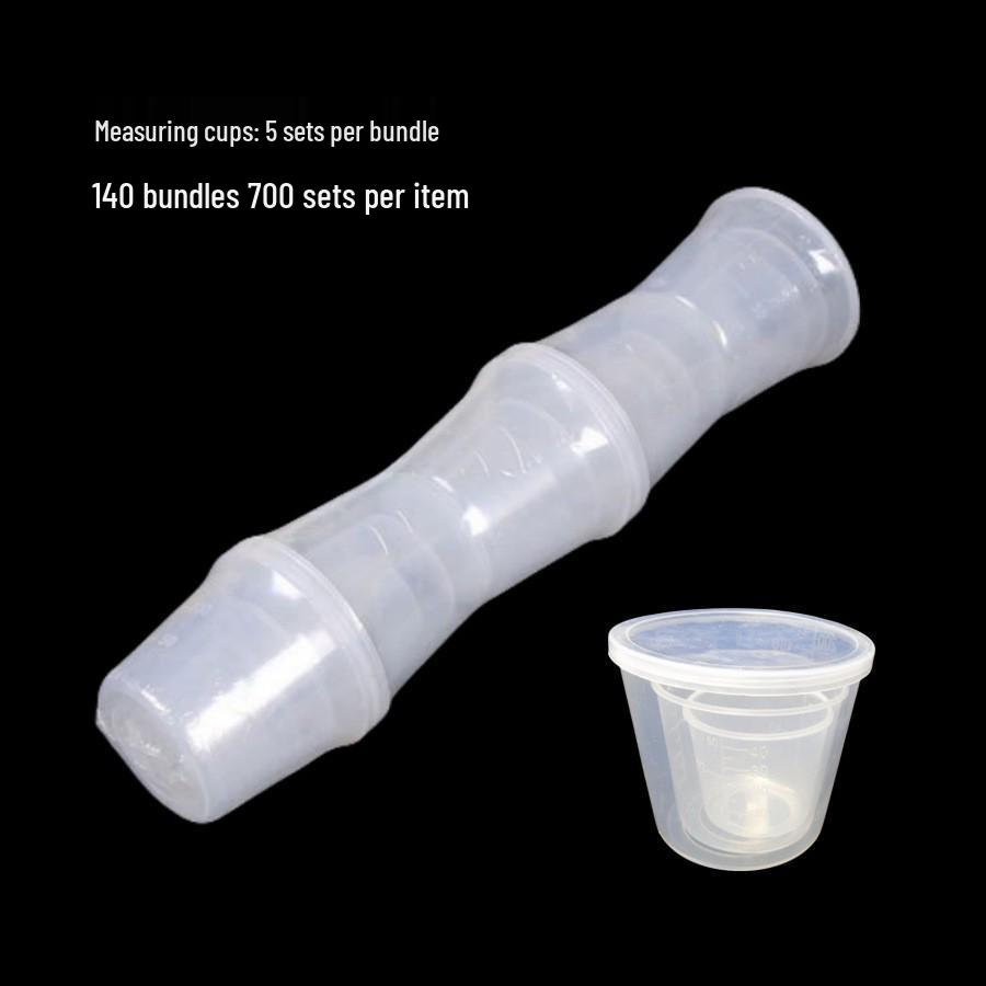 Trzyczęściowy plastikowy zestaw kubków miarowych z pokrywkami i podziałką - 200 ml, 100 ml, 50 ml
