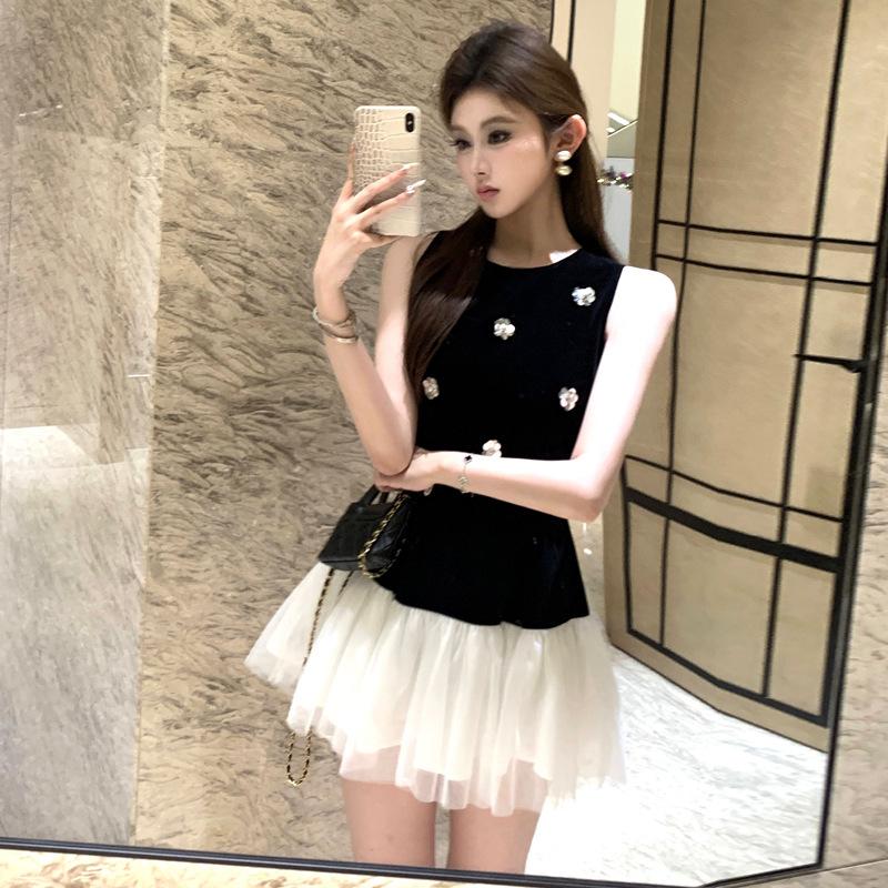 

Женское французское платье из тонкой сетки с объемным цветочным узором L