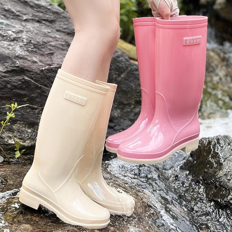 Rain Shoes Women's Fashion Models Wear High Rain Boots Waterproof Shoes Non-slip New Long Rubber Shoes Kitchen Water Shoes Light and Soft