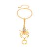 1Pc Exaggerated Scorpion Finger Bracelet for Women, Sweet and Cool, Spicy Style, New 3D Scorpion Bracelet with Micro-set Zircon.
