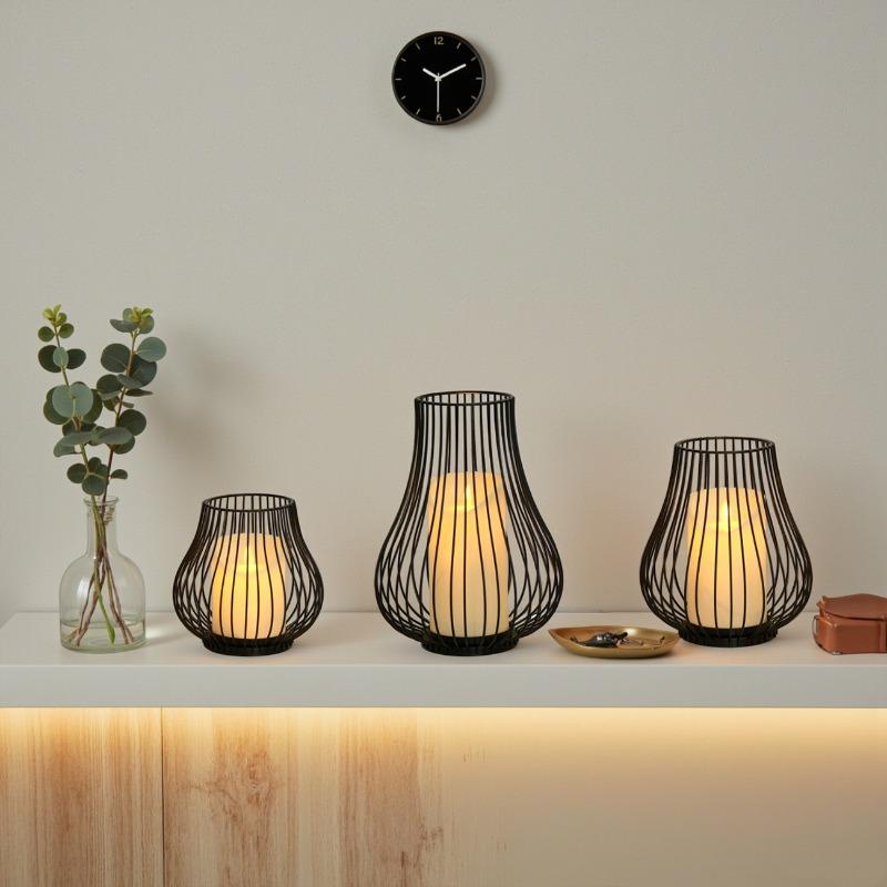 Iron Candlestick Ornaments, Romantic Decorations for Living Room Dining Tables, and Home Romantic Display Arrangements