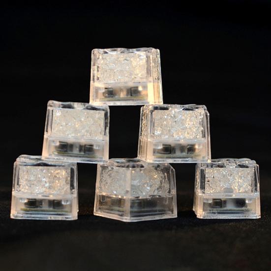 12 ks LED světlo Aktivace tekutinou Měnící barvu Ledové kostky Vícebarevné 7barevné LED Kostky ledu Potravinářské