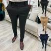 Pantaloni de rochie elastici la modă pentru bărbați Pantaloni în carouri slim Fit Pantaloni de costum de afaceri Pantaloni casual de golf