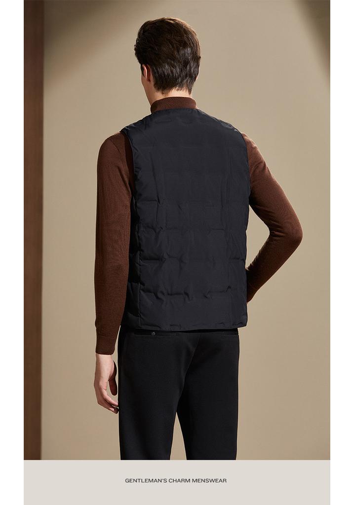 90% White Duck Down Lightweight Warmth Sleeveless Down Vest for Men