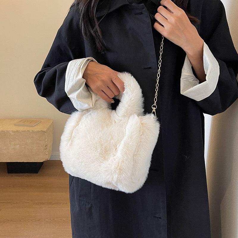 Fashion Popular Portable Fluffy Small Bag Women's 2025 New Autumn and Winter Plush Shoulder Bag Foreign Style Chain Messenger Bag