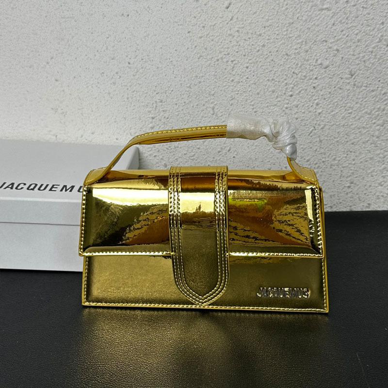 

Новая женская нишевая высококачественная сумка Jacquemus из фактурной коровьей кожи, носимая на одном плече, через плечо или в руке, с лакированной отделкой 17.5x6x9cm золотой