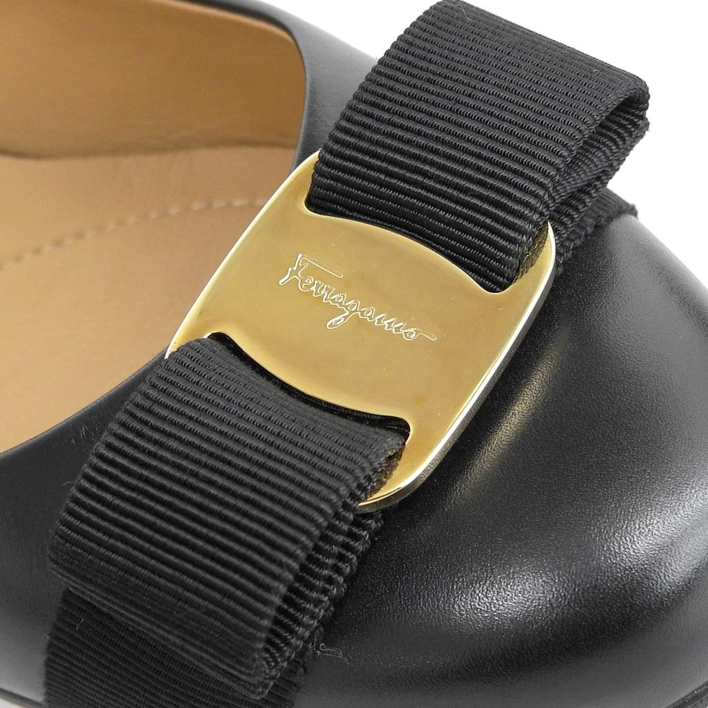 Utmärkta Salvatore Ferragamo pumps VARINA Vara-band svart läder Dam 5 Begagnade