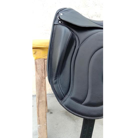 Leather Dressage Monoflap Saddle with Changeable Gullets – Elegant Cantle Design   Current Price