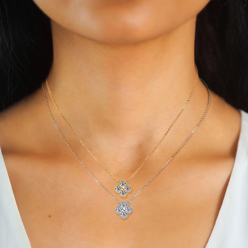 Four-Leaf Clover Necklace: Japanese & Korean Style, S925 Sterling Silver Moissanite Pendant, Gold-Plated Clavicle Chain
