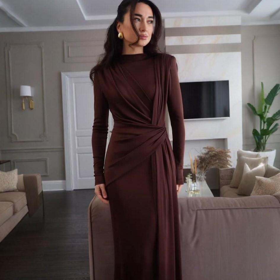 Осень 2025 Женское трансграничное облегающее длинное платье - Круглый вырез, Перекрестная завязка, Однотонное, Стройнящий крой, Элегантный стиль Extra Large темно-коричневого