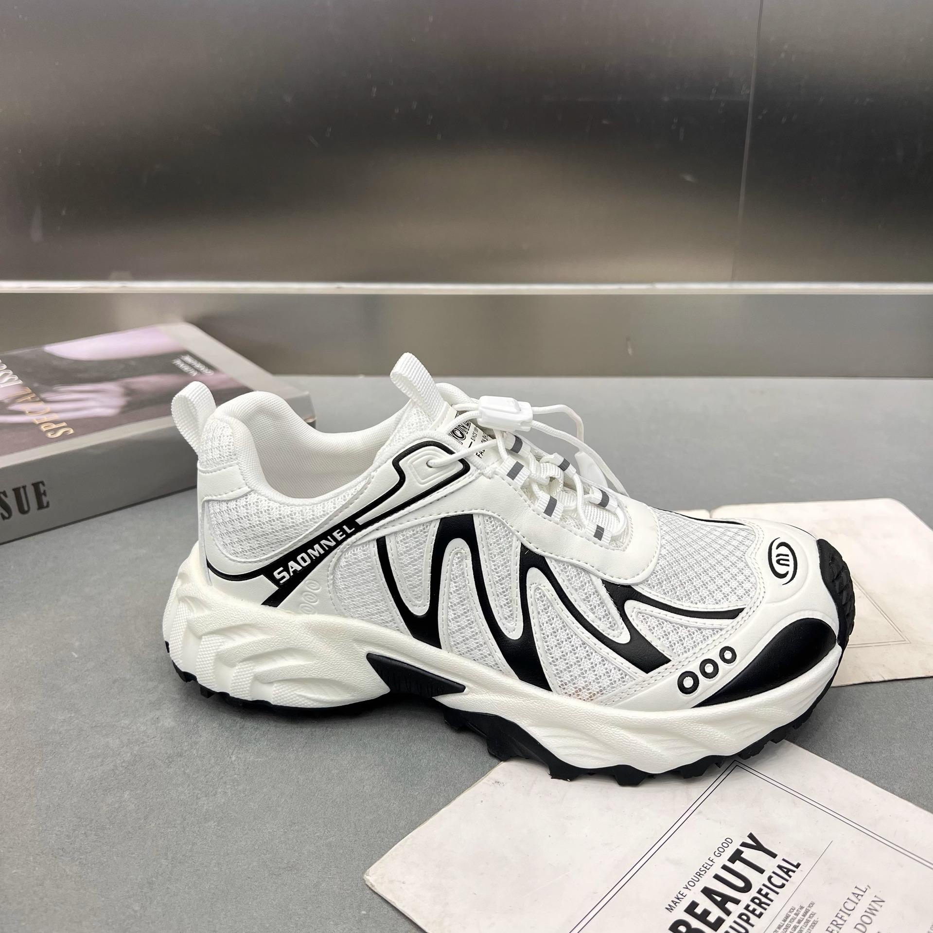 

2025 лето новые тонкие сетчатые модные туфли на платформе спортивные папины кроссовки женские дышащие, легкие и универсальные повседневные туфли Форрест Гамп тренд 40