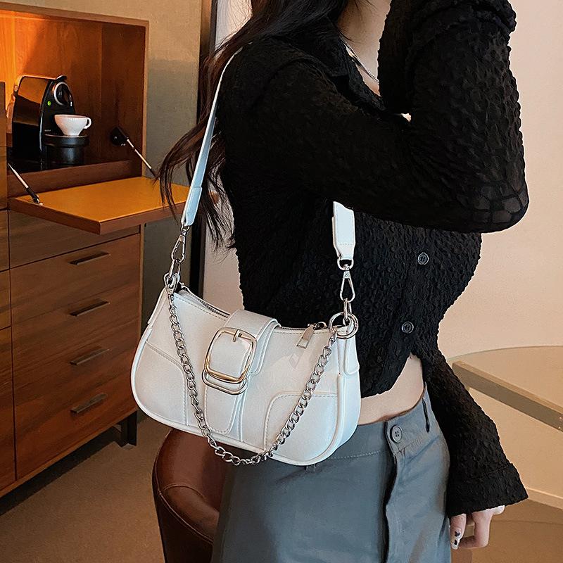 Korean Style Trendy Single Shoulder Underarm Bag with High-end Texture Chain Crossbody Bag, Versatile