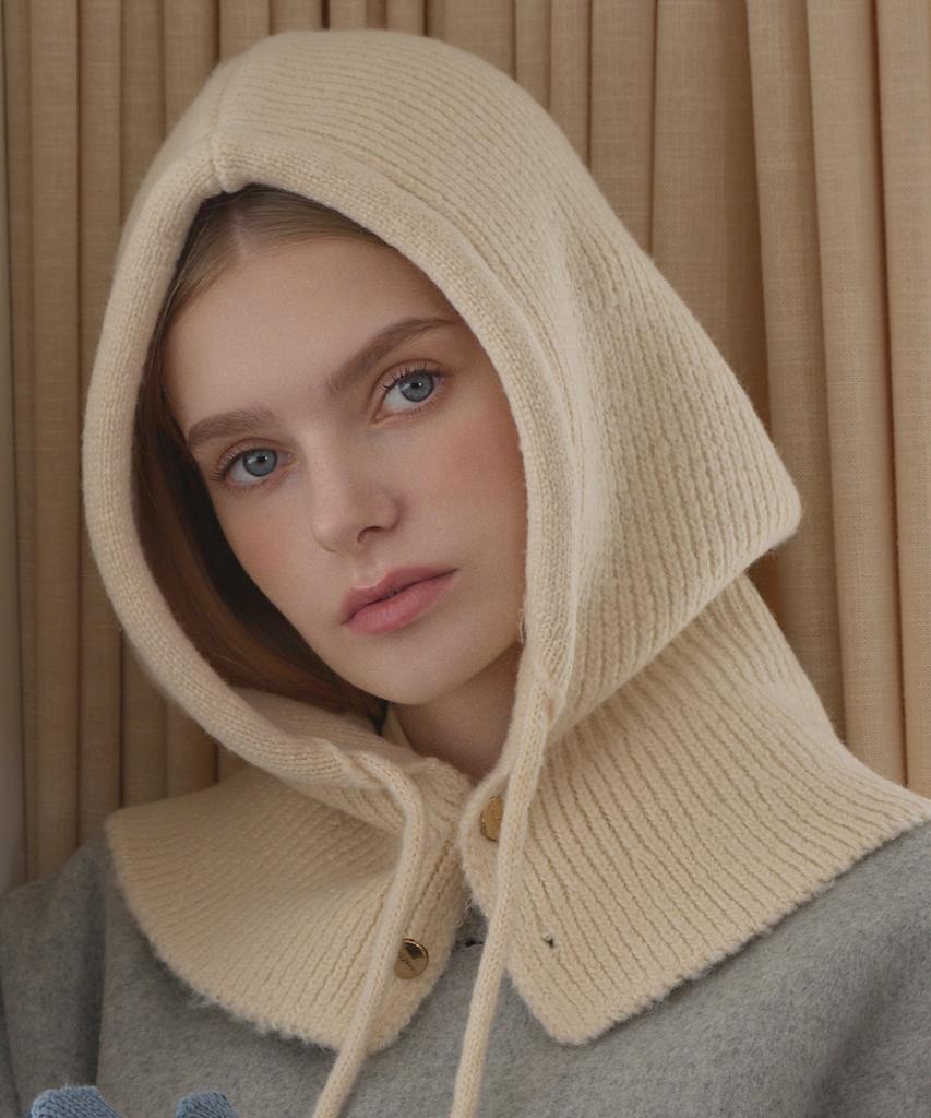 Jeieseutina J.Letter Balaclava Iv (Jeacem3Bf910Iv260)