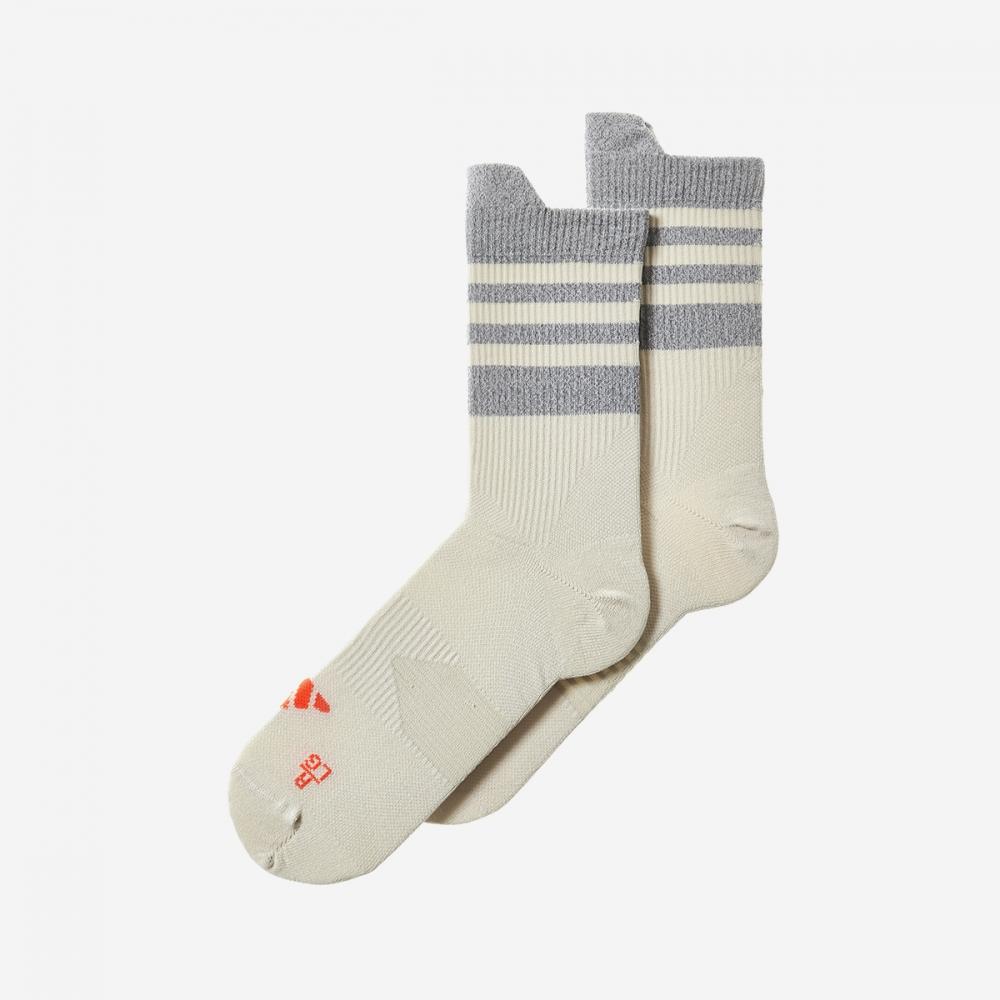 

Светоотражающие носки для бега Adidas ALUMINIMPORA