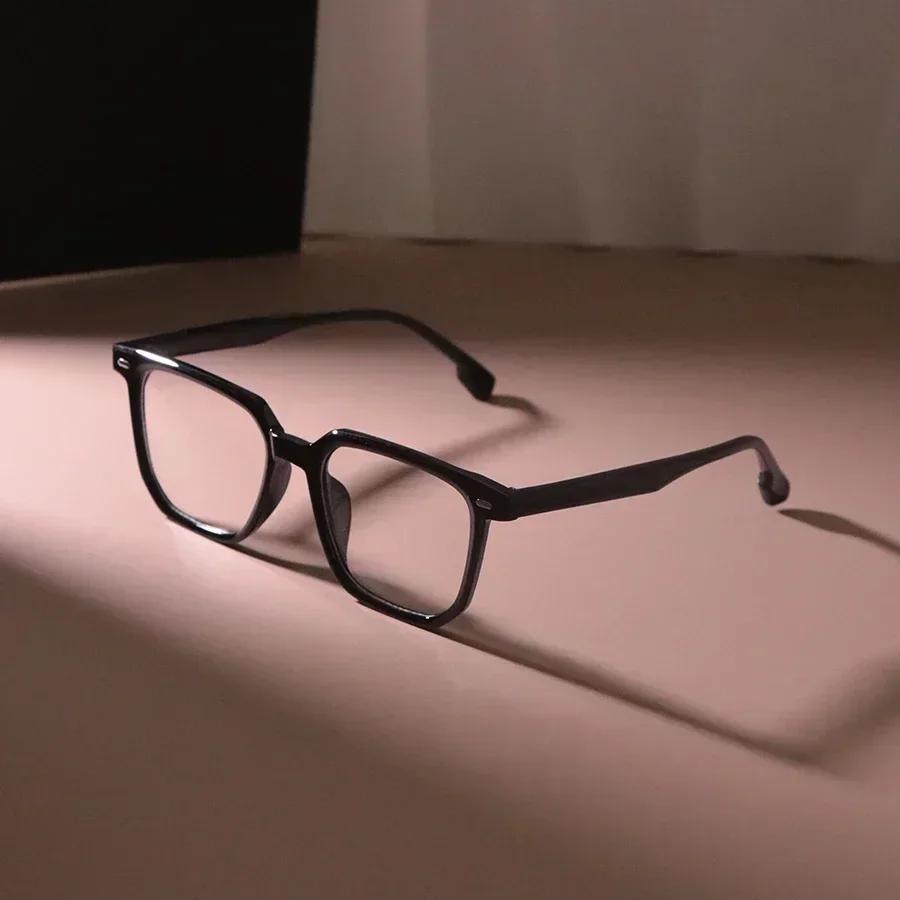 

Retro Square Light Eyeglass Frame Women Men Transparent Unisex Glasses For Female Male