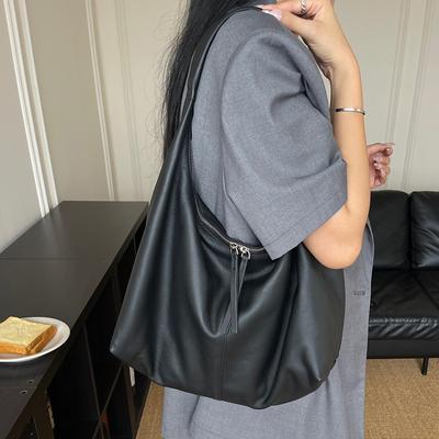 Bolso de hombro sencillo de piel auténtica con textura premium para uso diario, de gran capacidad y versátil.