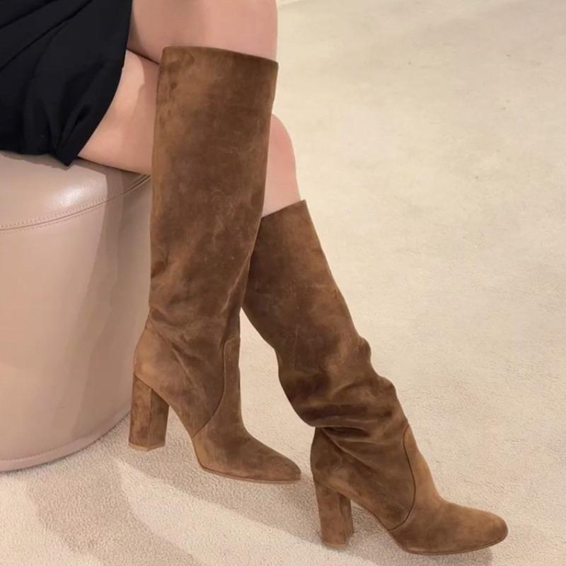 Dámské kozačky Vysoce kvalitní semišová kůže Ležérní kozačky Skládaný design Dámské kozačky Módní špičatá špička Kozačky nad koleno Botas