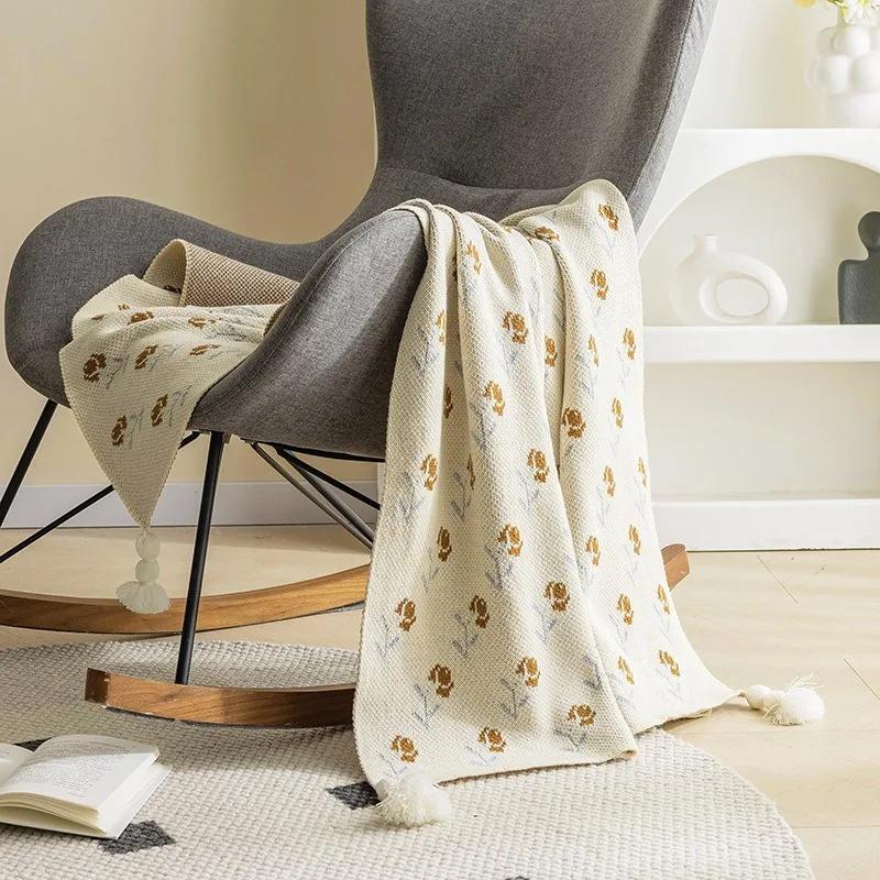 Modern Simple Knitted Blanket Throm Flowers Autumn and Winter Warm Nap Air Conditioning Blanket Bed Luxury Multi-Use