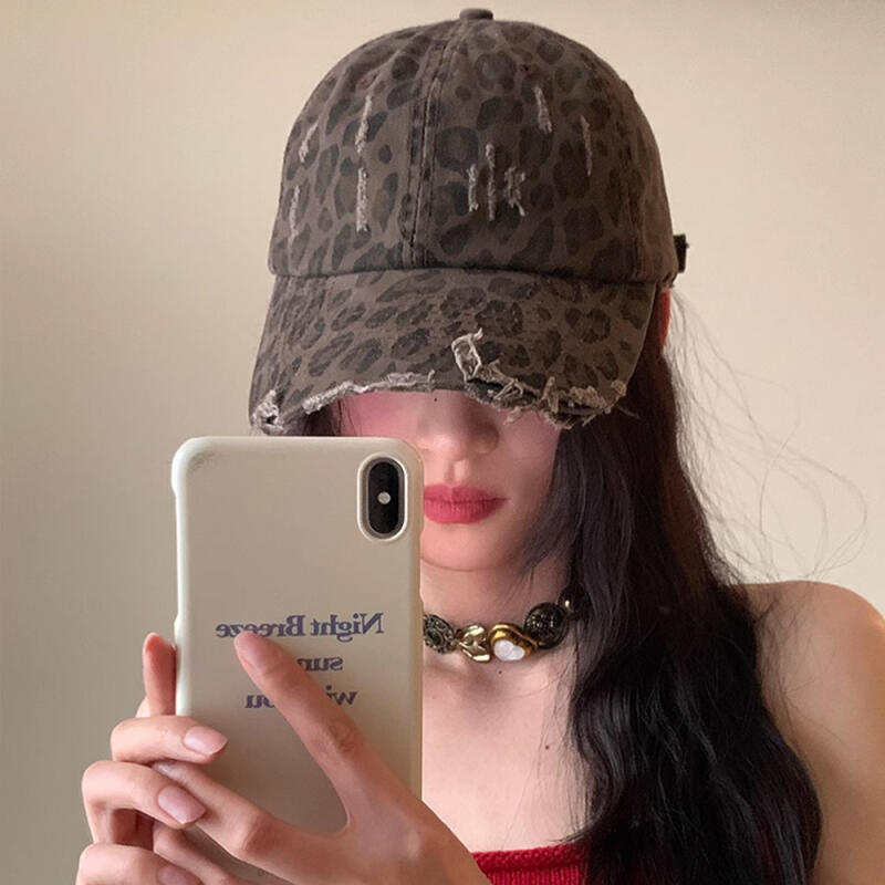 Minu cap, hopi pattern, baseball cap that makes your face look smaller brown