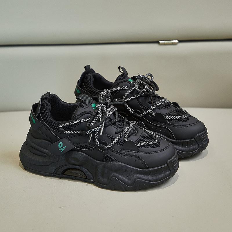 

инс корейская версия весенние новые кроссовки для папы женские студенческие спортивные кроссовки для бега повседневные толстая подошва увеличение роста FB6601 40 чёрный