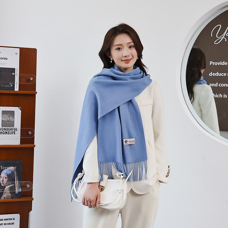 Luxurious Women's Cashmere Wool Scarf: Versatile Solid Color Shawl for Autumn and Winter