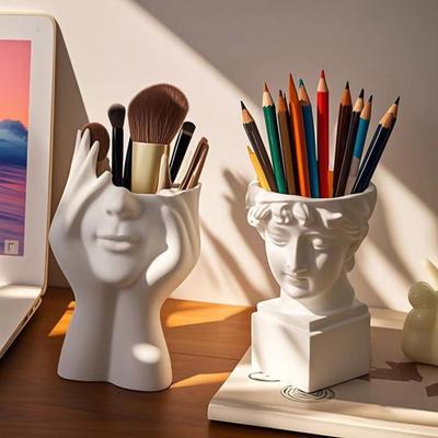 Vintage Pen Holder Dried Flowers Vase Resin Makeup Brush Holder Desktop