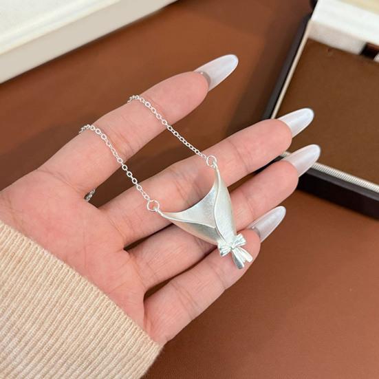 Choker Necklace Miniature Vase Pendant Necklace Minimalist Art Flower Arrangement Necklace Dried Flower Jewelry