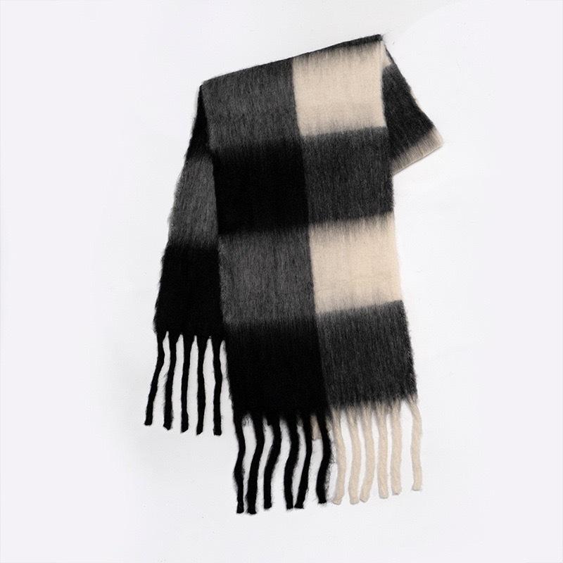 Winter new high-end thickened warm scarf Women's winter scarf Fashion commuting soft and comfortable scarf