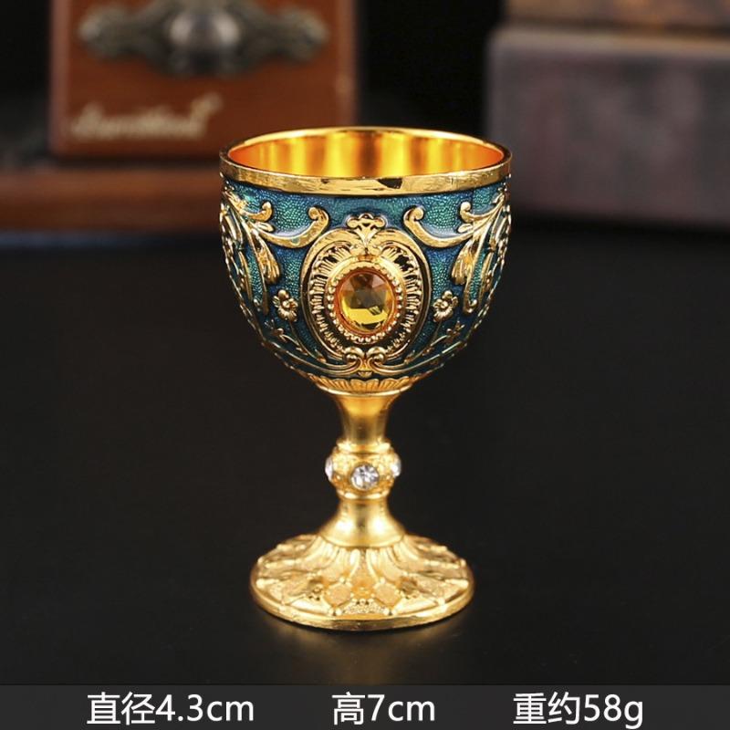 Hot-selling high-end small wine glasses, one-bite cups, creative household metal exhibition hall decorative ornaments