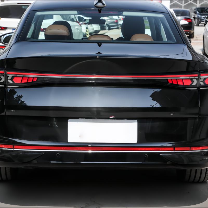 Compatible with 24 Volkswagen Magotan Models: Rear Tail Light Cover Housing