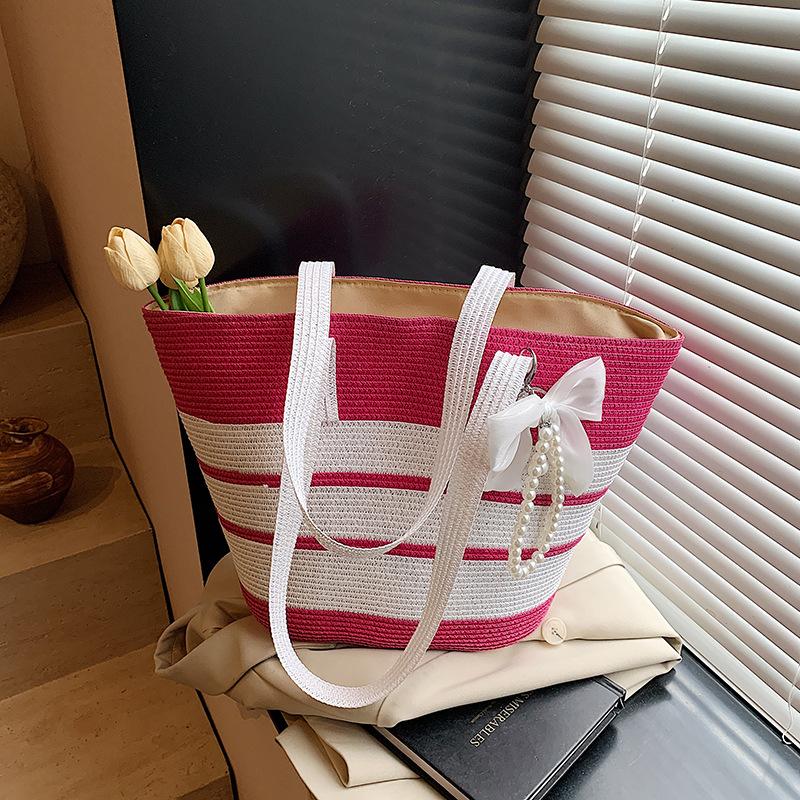 Striped large-capacity straw bag women's new summer woven shoulder bag seaside vacation beach bag