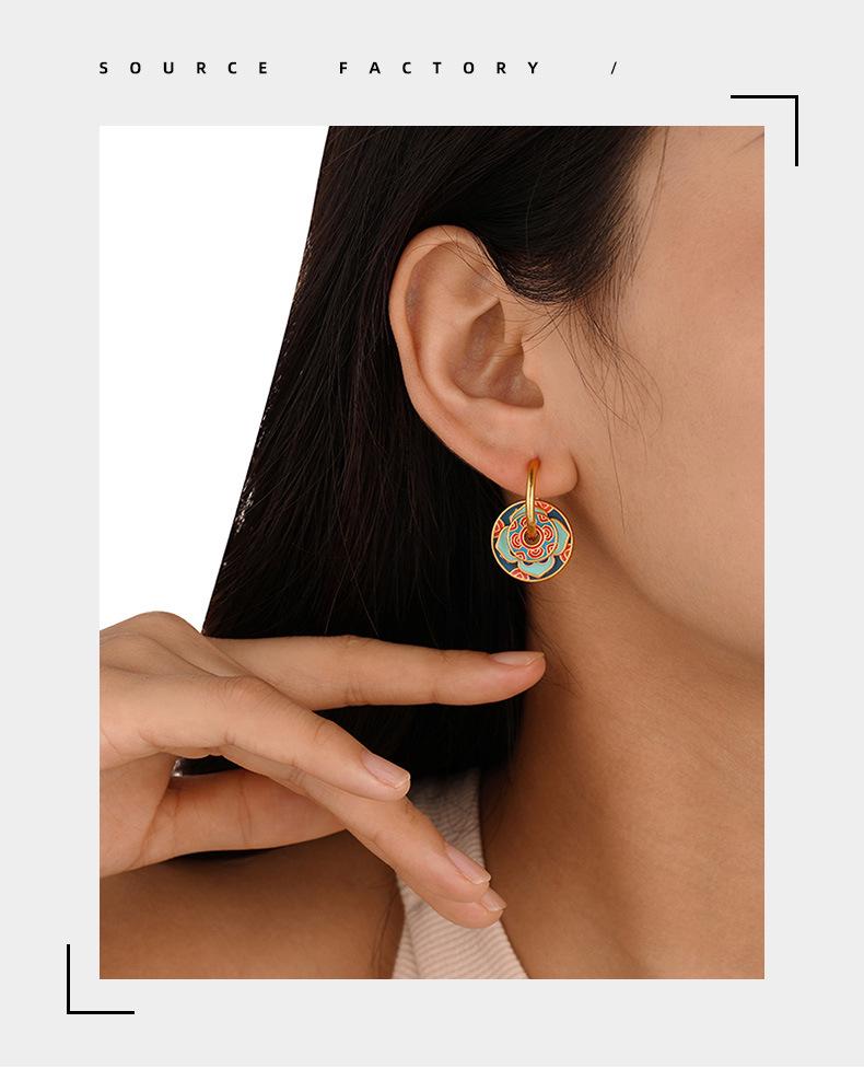 Chinese Style Multi-Wear Enamel Earrings: High-End Ethnic Retro Design for Women