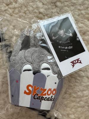 [USED] Hand Towel - Wolf Chan Stray Kids Trading Card Included