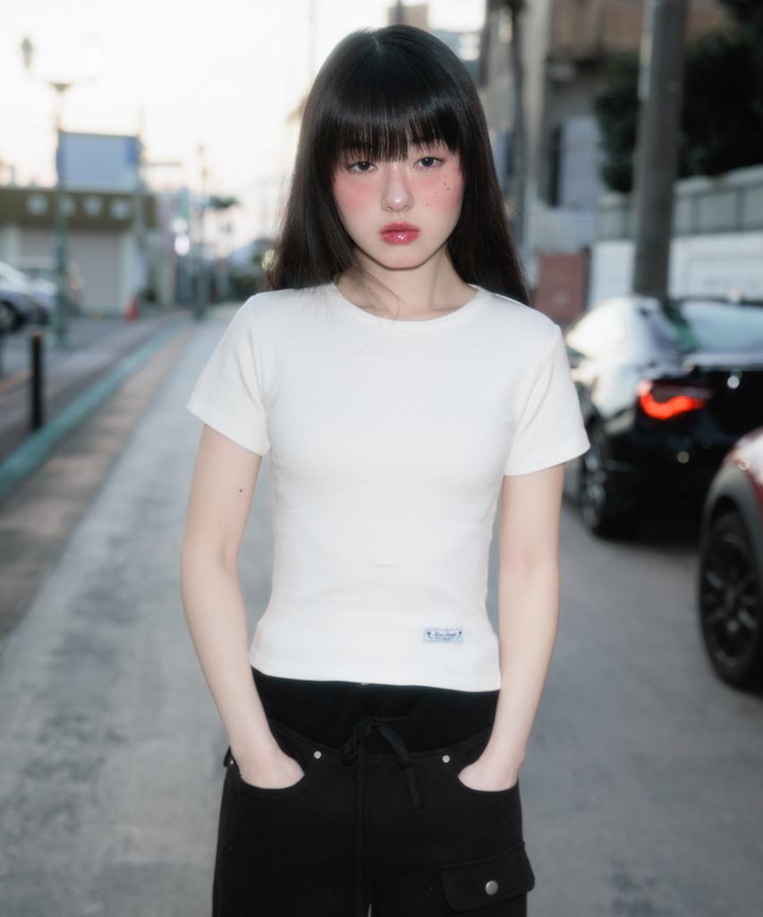 ROSEFRANTZ Essential Rose Label T-Shirt [Ivory]
