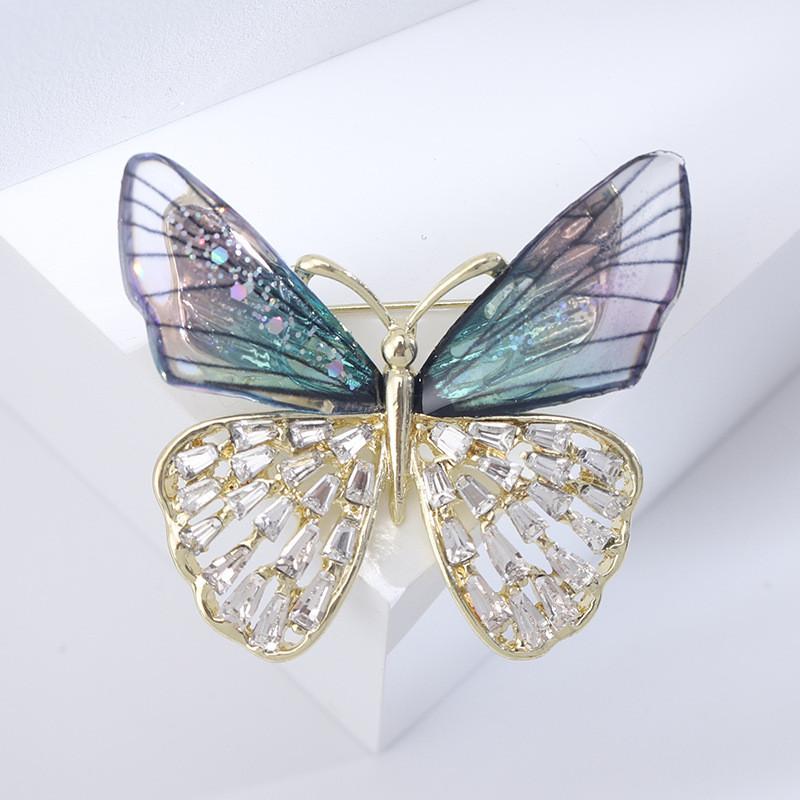 Animal Crystal Brooch With Alloy And Electroplating For Fashion Accessories