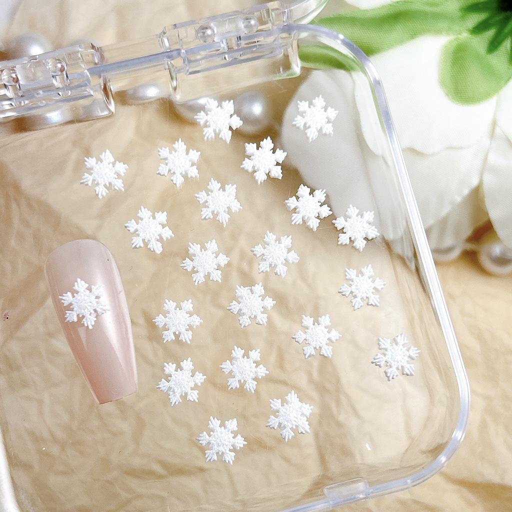 Winter Christmas Snowflake Nail Art Resin 3D Snowflake DIY Resin Handmade Wearable Nail Decorations