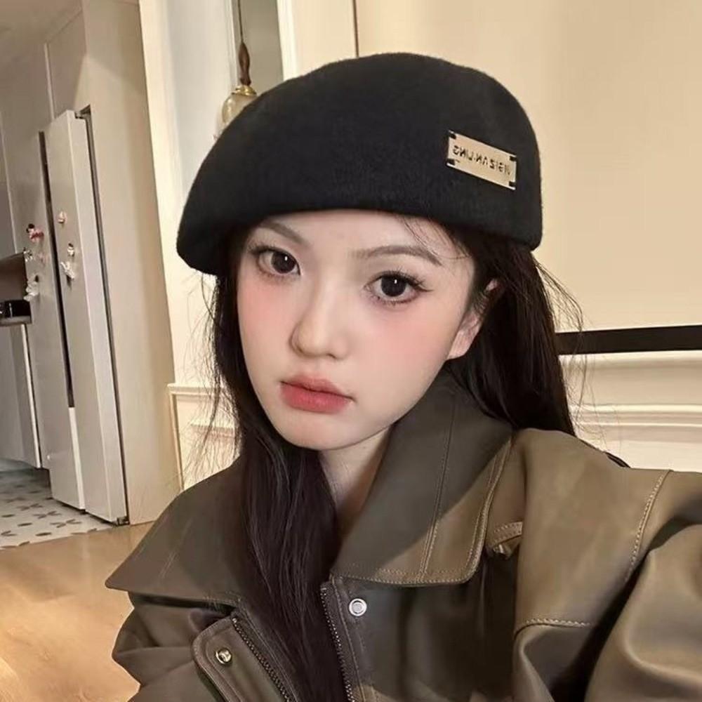 Elegant Metal Logo Beret Hat Large Head Circumference Face Slimming Wild Peaked Cap Woolen Warm Winter Autumn Cap Women