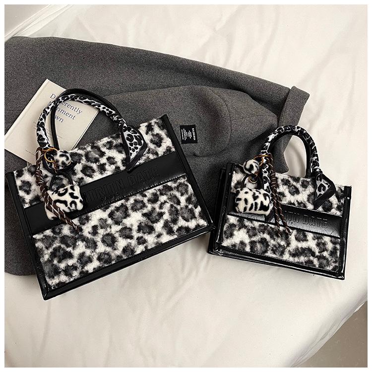 

Модная ретро леопардовая сумка весна новая сумка через плечо большая вместимость темперамент универсальная сумка-тоут small