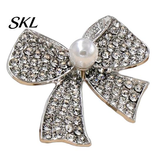 Electroplated Bow Accessory Brooch Pin, 3D Design with Imitation Pearl, Pin Strong Buckle Badge for Coats Shirts Bags Accessories Anti-oxidation