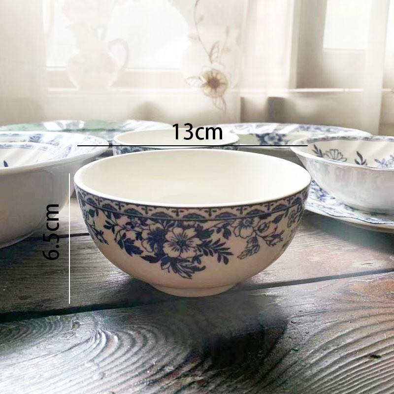 

Европейский керамический набор тарелок для завтрака, синие и белые фарфоровые декоративные тарелки для завтрака, расписанные вручную в стиле ретро, блюдо для стейка в ресторане