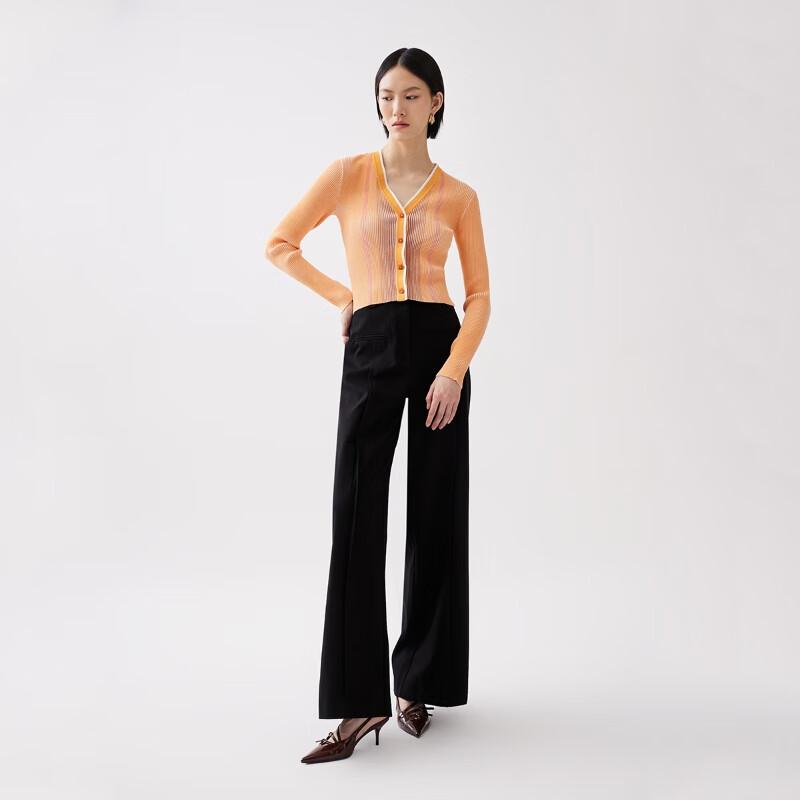 VEROMODA Women's V-Neck Ribbed Slim-Fit Short Knit Top