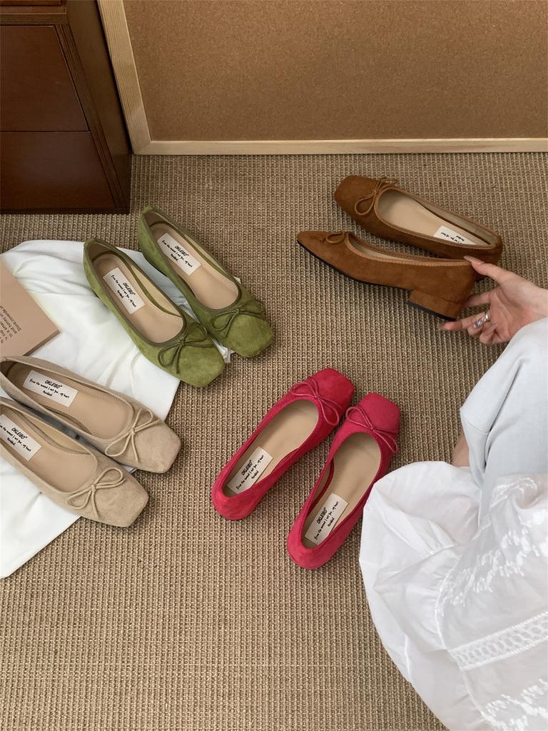 French Temperament Thick Heel Single Shoes Women's 2025 New Niche Elegant Gentle Fairy Suede Light Mouth Evening Shoes