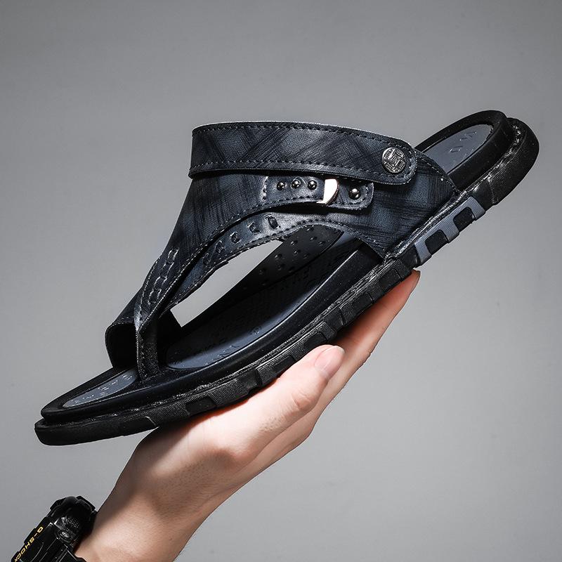 

2025 новые сандалии для вождения мужские из мягкой кожи летняя обувь сандалии двойного назначения повседневные шлепанцы мужские пляжные туфли на мягкой подошве 47 темно-серого