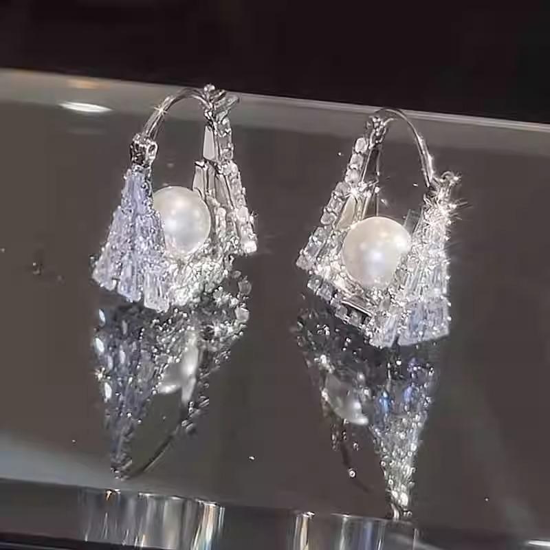 High-End Cubic Zirconia & Pearl Earrings for Women - Stylish, Versatile, and Unique Pearl Ear Ornaments o01