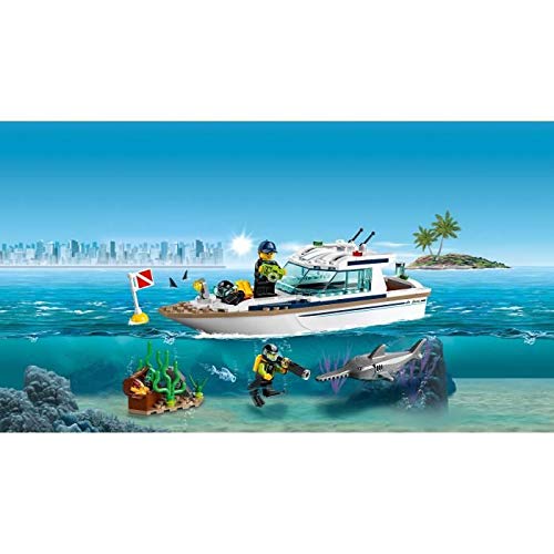 LEGO City Yacht da Immersione 60221 Mattoncini Giocattolo per Bambini e Bambine