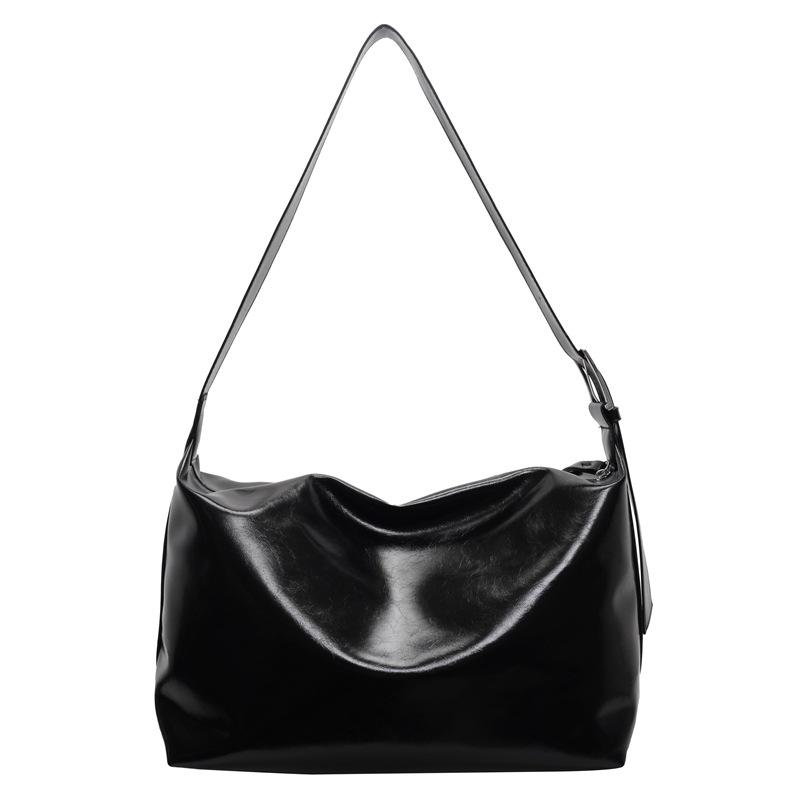 Daily bag soft collapse simple shoulder bag large bag new bag women's large capacity messenger bag tide