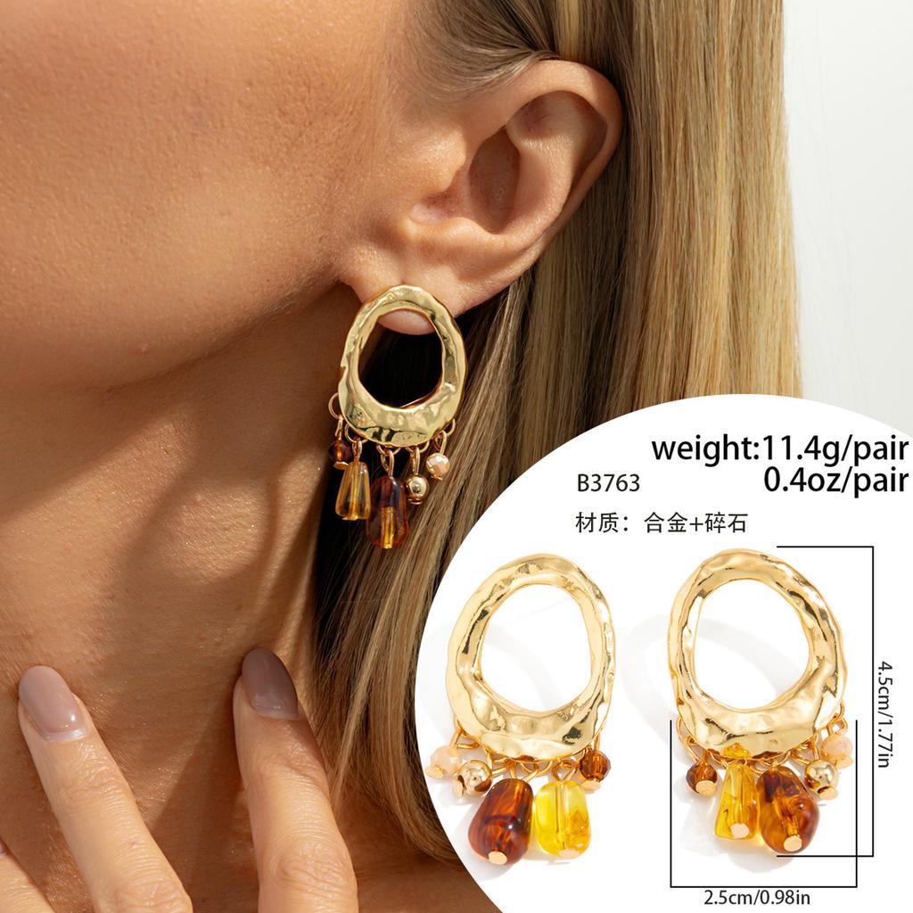 Boucles d'oreilles puces fleur plissée en métal élégantes, Boucles d'oreilles pendantes créatives en résine brillantes Boucles d'oreilles