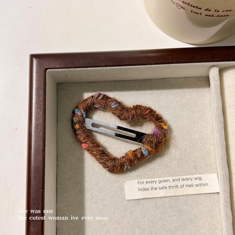 Herbst Winter Garnwicklung Herz Gestrickte Haarspange Hohl BB Mädchen Ponykante Bruch-Accessoire