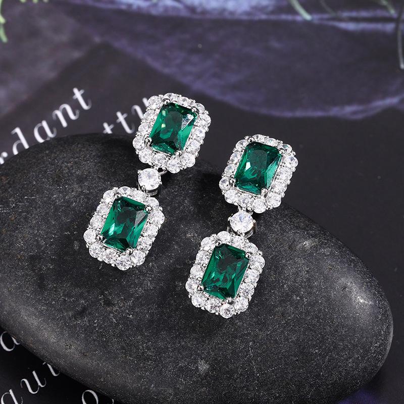 Huabi Jewelry Copper Bottom Gold-plated Retro Simulation Red Corundum Blue Spinel Square Diamond Stud Earrings Pendant Main Stone 5 * 7