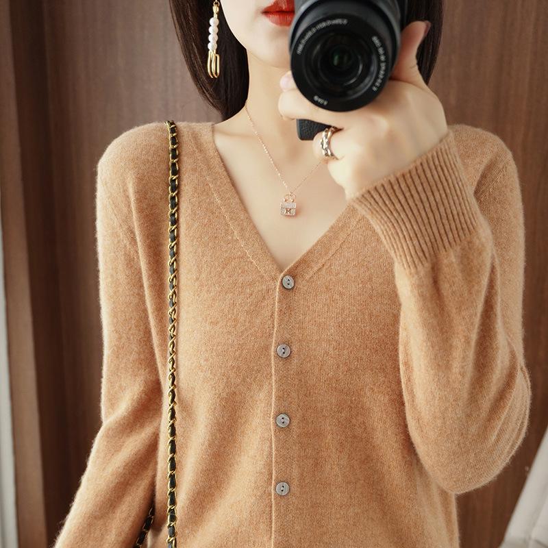 New Spring/Summer V-Neck Loose Plus Size Thin Knit Long Sleeve Cardigan Sweater Set